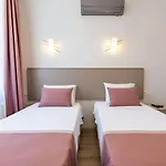Duplex House Near Trendy Attractions In Sisli