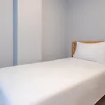 Central Flat 800 M To Cevahir Mall In Sisli