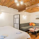Beautiful 1 Bedroom Apt 400 Meter Taksim Square