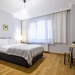 Central Flat Near Shopping Malls In Kagithane