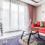 Flat Close To Shopping Malls In Kagithane