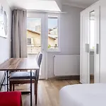 Fully Furnished Flat With Terrace In Atasehir