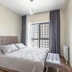 Nef 36 Lux Furnished Residence Df
