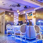 Leyenda Hotel