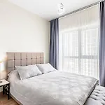 Nef 36 Lux Furnished Residence Df