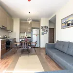 Nef 36 Lux Residence Es