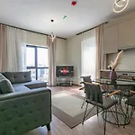 Nef 36 Lux Residence Es