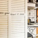 Cozy And Charming Studio Flat In Beyoglu