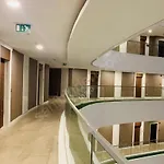 Luxe Residance In International Financial Center, Close To Watergarden Mall