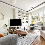 Stylish And Lovely Flat In Kadikoy