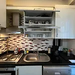 Sisli Cevahir Garden Home Air-Conditioned Apartment
