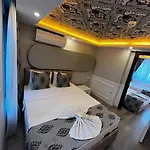 Enes & Suites Inn