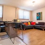 Cozy Flat With Central Location In Uskudar
