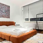 New 4Bedroom 3Bathroom Elevator Fatih/Balcony Ac