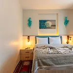 Stanpoli Hostel