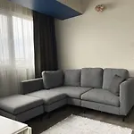 Convenient Flat In Secured Residence In Kagithane