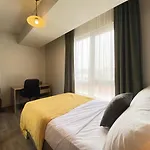 Convenient Flat In Secured Residence In Kagithane