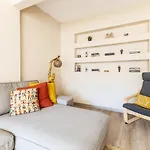 Spacious And Stylish Flat Near Taksim In Sisli