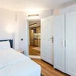 Central Flat With Lovely Terrace Near Osmanbey Metro Station In Ferikoy, Sisli