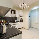 Cozy Apartment With Fascinating Bosphorus View In Uskudar