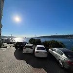 Bosphorus Waterfront Flat, Cengelkoey