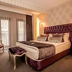 Lucis In Pera Boutique Hotel