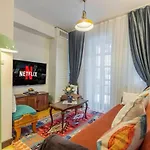 4-Story Gem In Cihangir - 5 Bedroom & Cute Rooftop