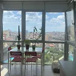 Acik Havuz Ve Deniz Manzarasi Sunan Site Ev