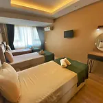 Ulubat Castle Hotel