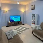 Mekan Apartmani Aksaray\'Da Lueks Daire
