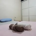 An Easy Transport And Quiet Apartment In Istanbul