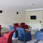 Shishly Palace Hotel