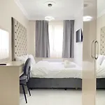 Cozy Studio Flat 1 Min To Trump Mall In Sisli