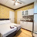 Mimoza Guesthouse