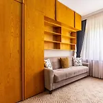 Chic Spacious Flat W Balcony 5 Min To Moda Coast