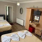 Metropol Hotel 2