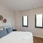 Bright Modern 1Bd Brand New Scenic Balcony! #66