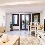 Convenient Flat W Garden 10 Min To Galataport