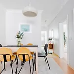 Cozy And Classy Flat Near Taksim Square In Beyoglu