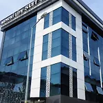Armoni Life Suit Hotel