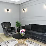 Palace Suit Hotel