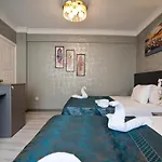 Roof Halic Hotel