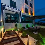 The Private Airport Hotel
