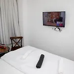 Noya Suites