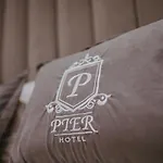 Pier Hotel