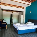 Yali House