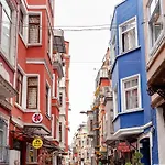 Taksim Laa Perla Suit