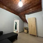 Golden Metro Boutique Rooms