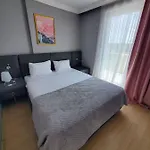 5 Mins To Airport Private Villa Room