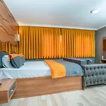 F&B Suite